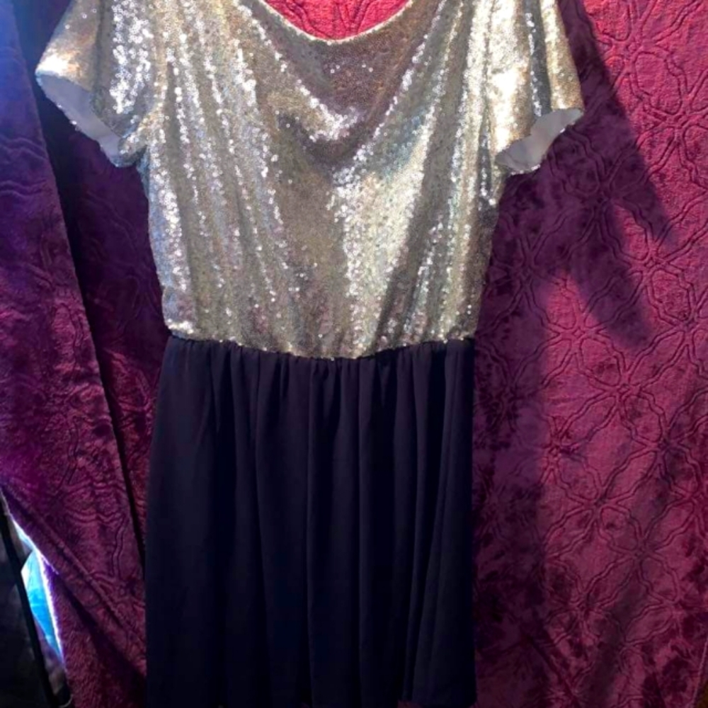 Francesca's party dress